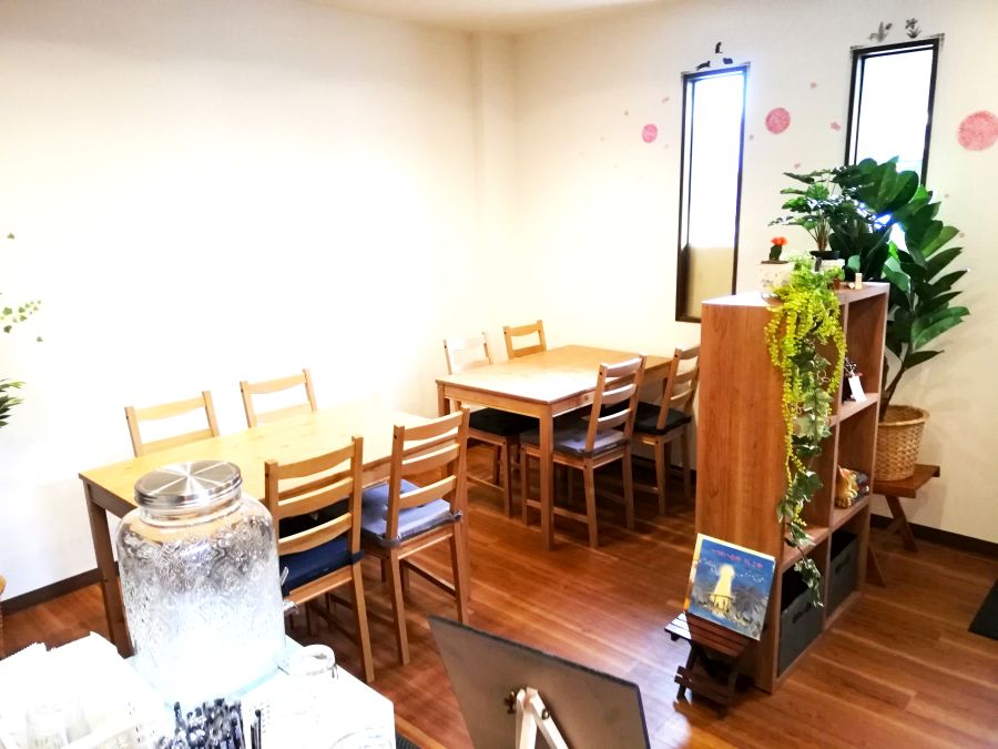sakura coffeeの店内