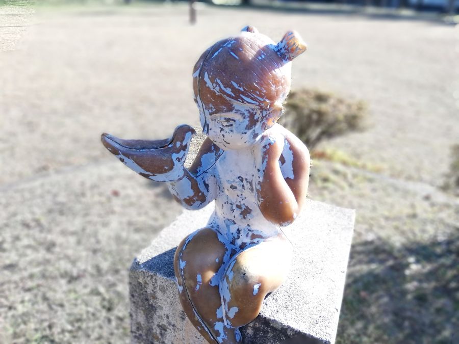 磯部児童公園の銅像