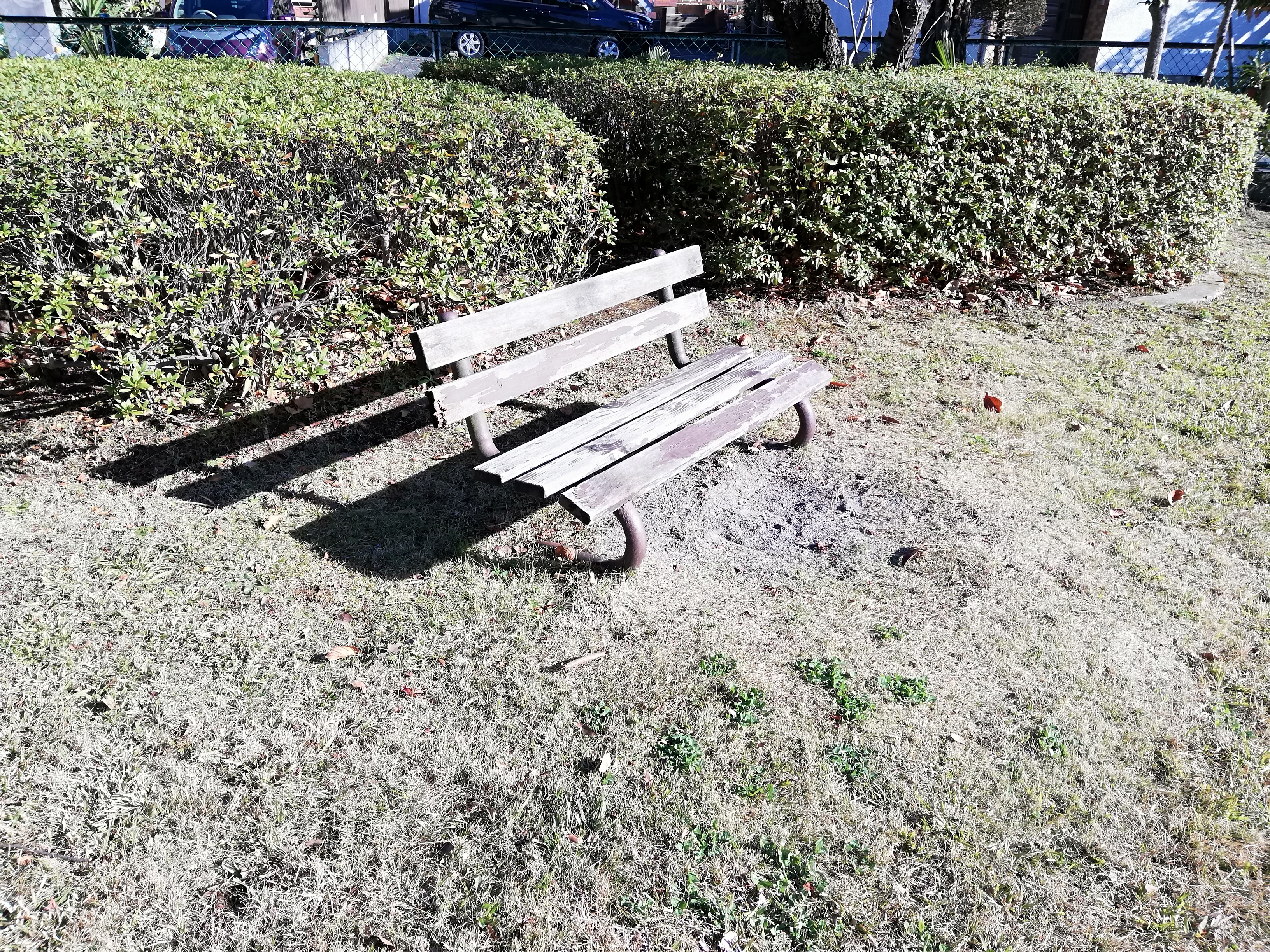 佐倉市　小沼児童公園のベンチ