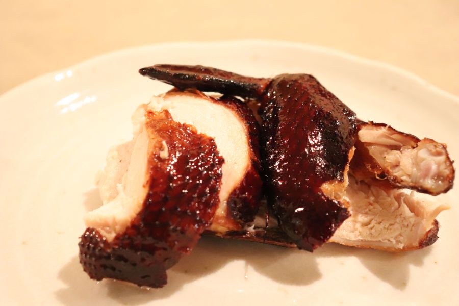 佐倉市　Kujikuji（クジクジ）料理　ウーロン茶の鶏の薫製